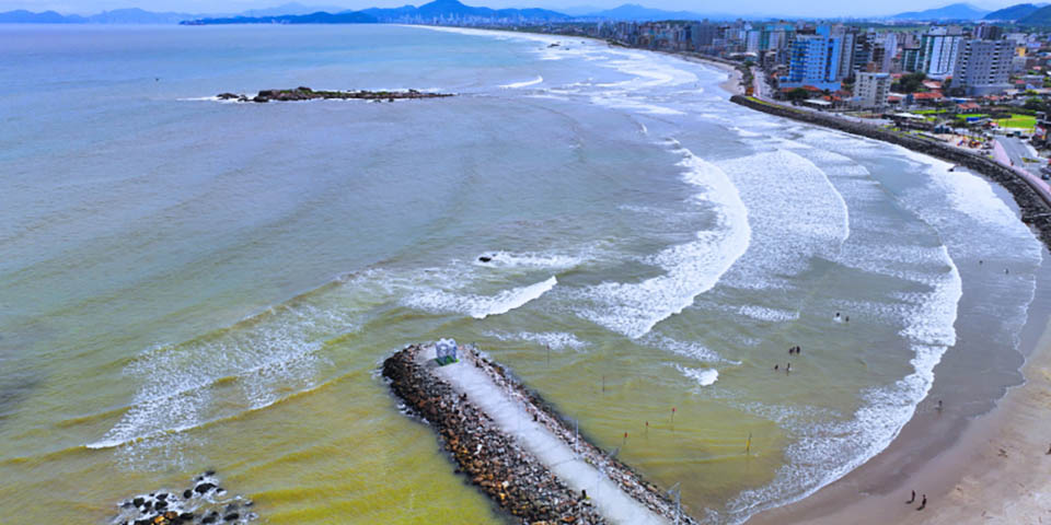 Alargamento da faixa de areia do Gravatá